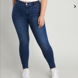 Ultra High Rise jeans